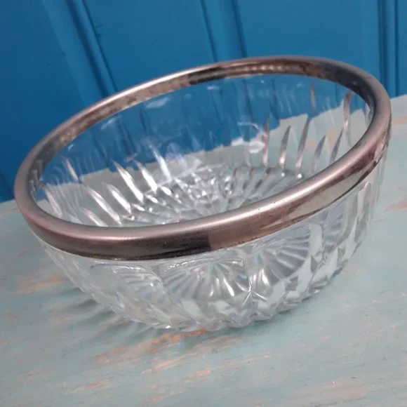 Cut Crystal Glass Bowl with Silver Plated Rim Vintage Serving Bowl - Picture 10 of 16